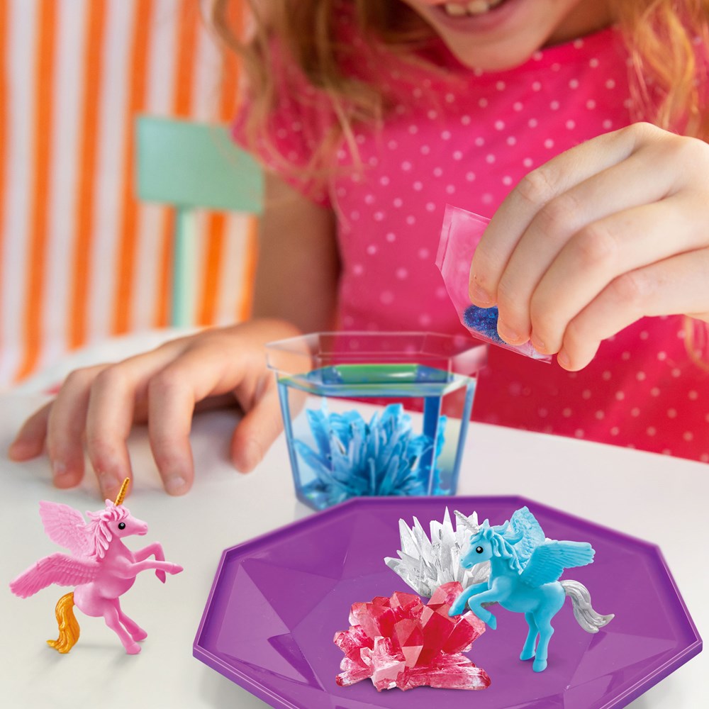 4M - Crystal Growing - Magical Unicorn Crystal Terrarium